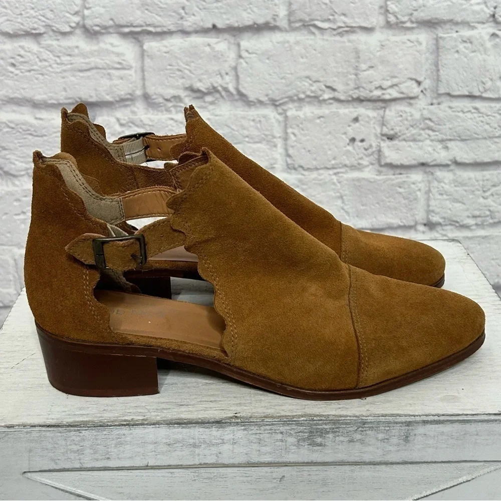 Klub Nico Suede Leather Beau Scalloped Booties
